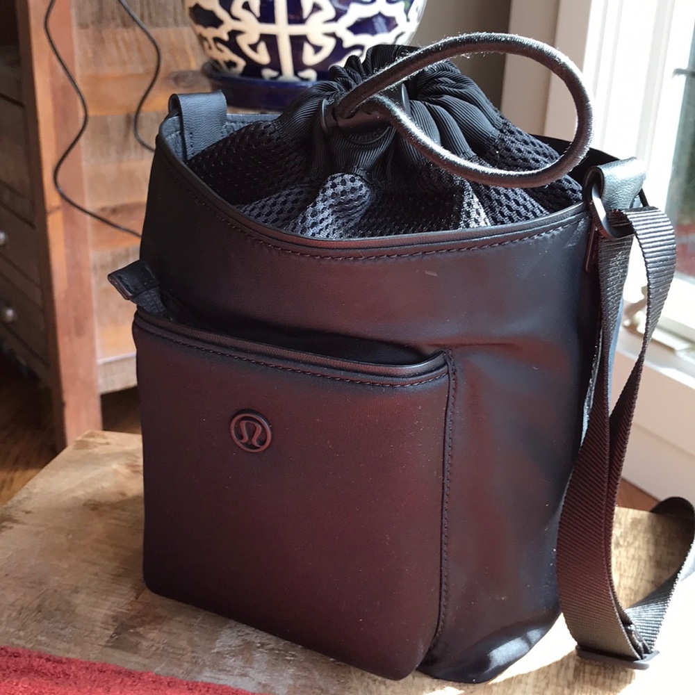 Lululemon Black Cross-Body Bag— Offers Accepted